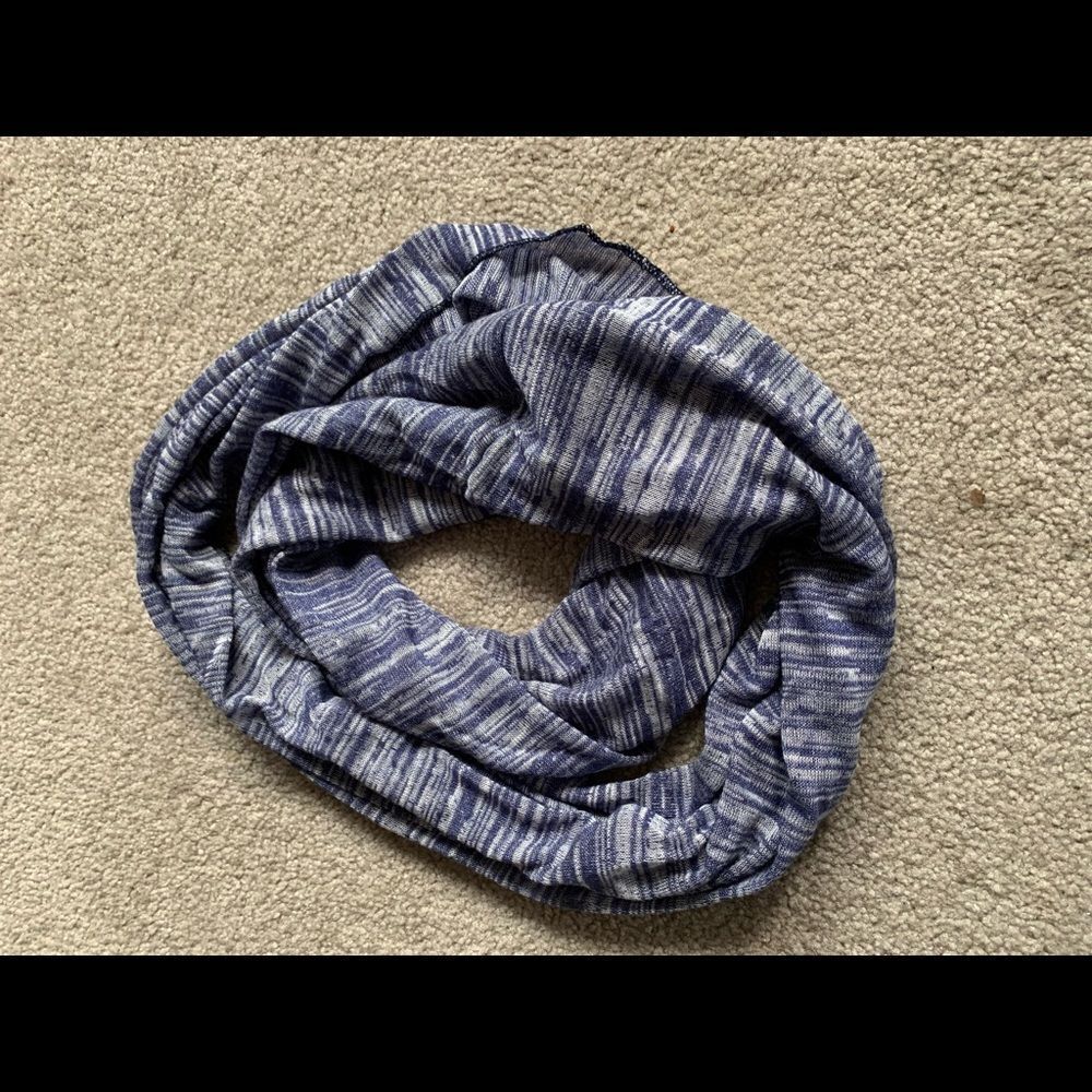 Old Navy Infinity Scarf OSFA